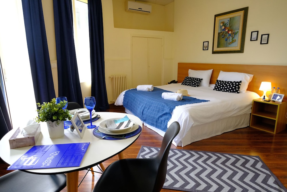 Superior Double Room, 1 Double or 2 Twin Beds, Accessible, Kitchenette