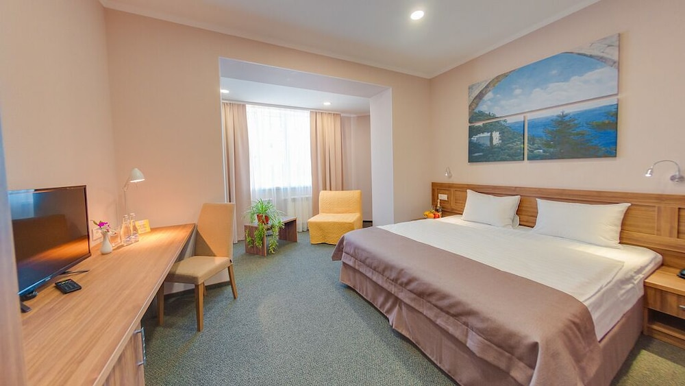 Superior Double or Twin Room photo 2