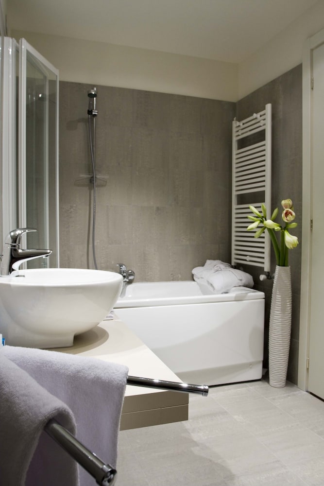 Superior Double Room - Photo 1