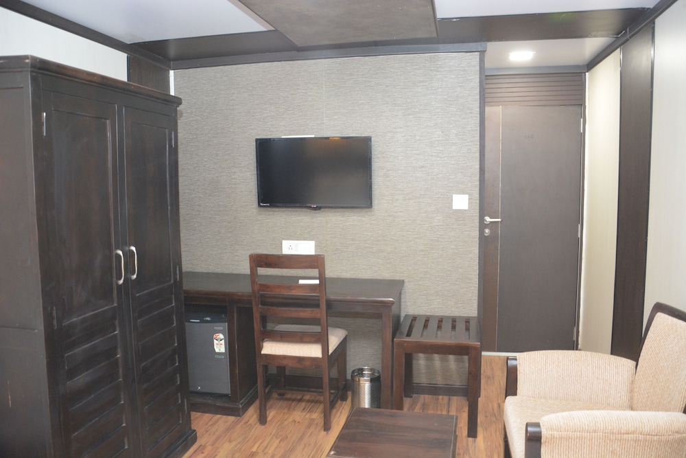 Deluxe Double Room photo 3
