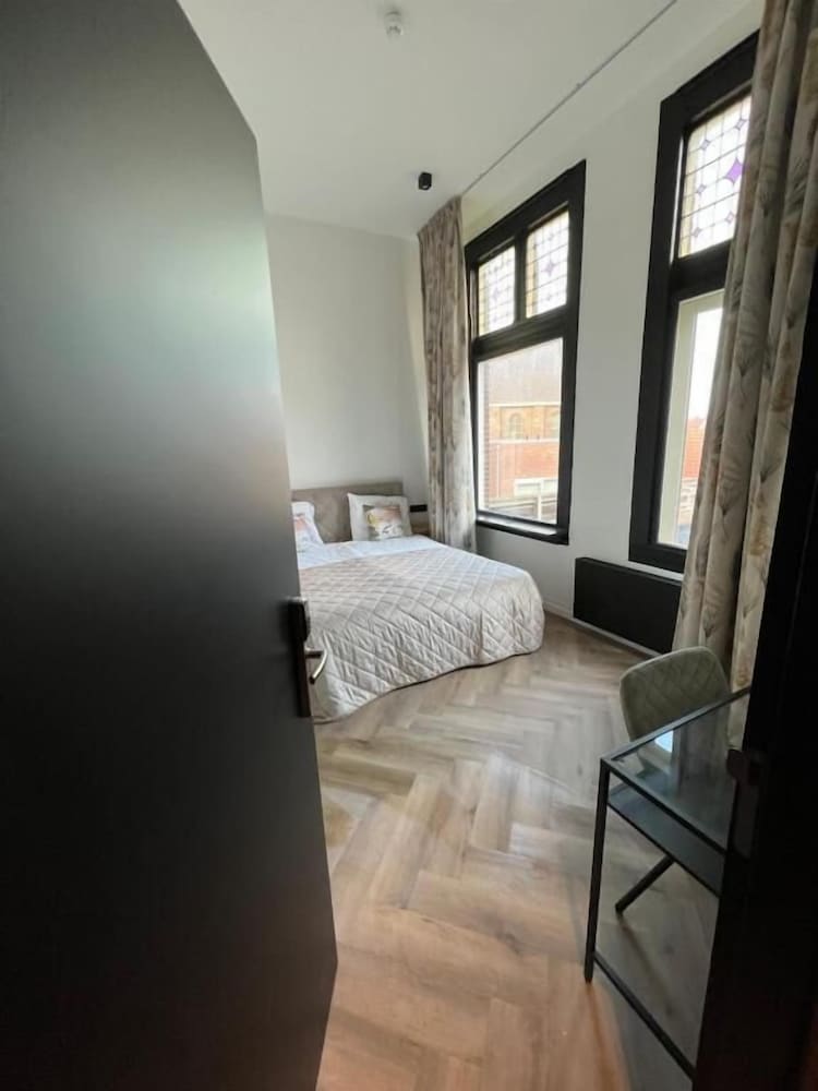 Deluxe Double Room photo 3