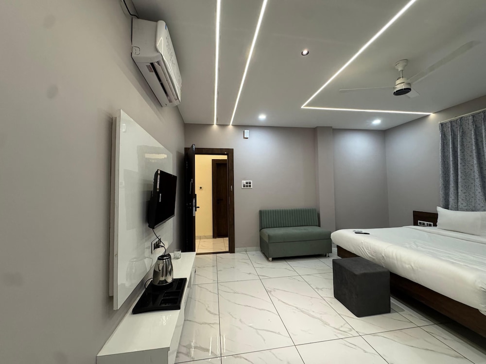 Luxury Double Room photo 2
