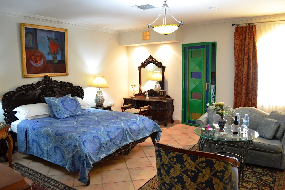 Honeymoon Penthouse