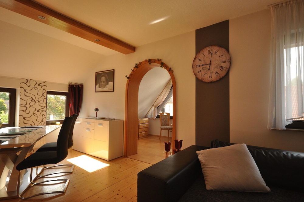 Apartment photo 2