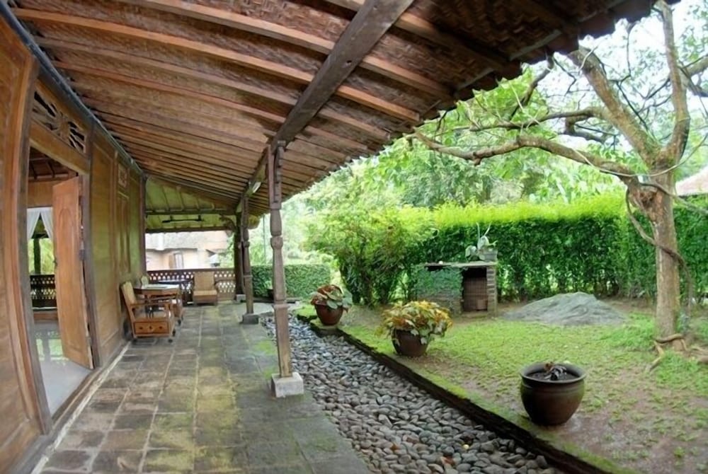 Villa (Joglo 2) photo 3