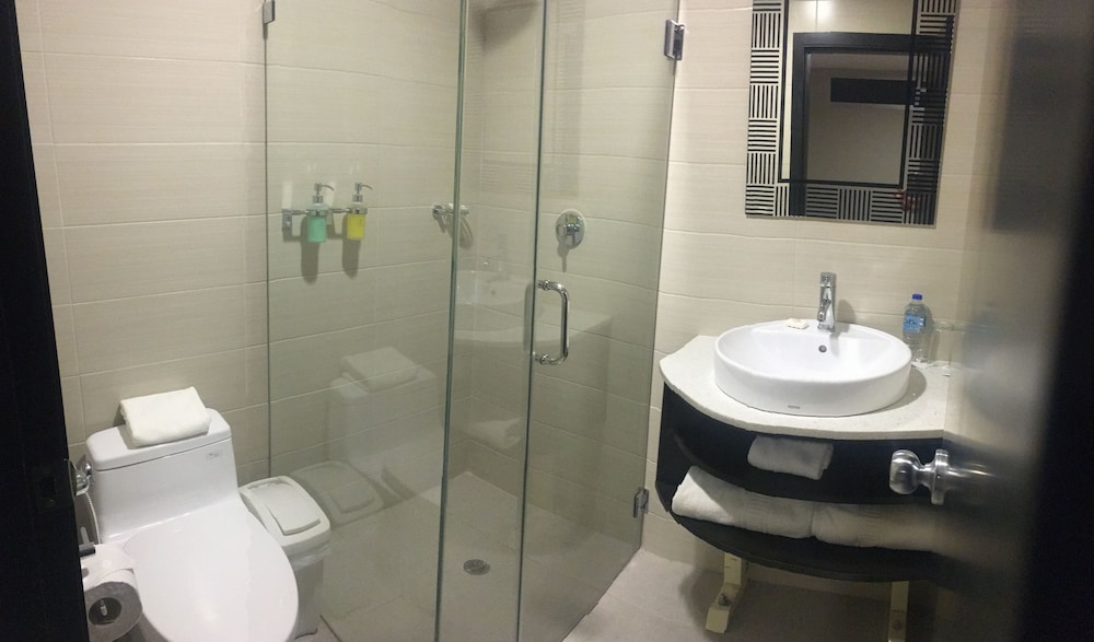 Standard Double Room, Accessible, Non Smoking photo 3