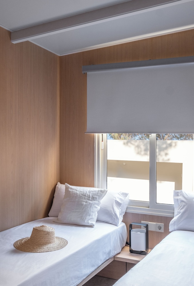 Premium Mobile Home, 2 Bedrooms