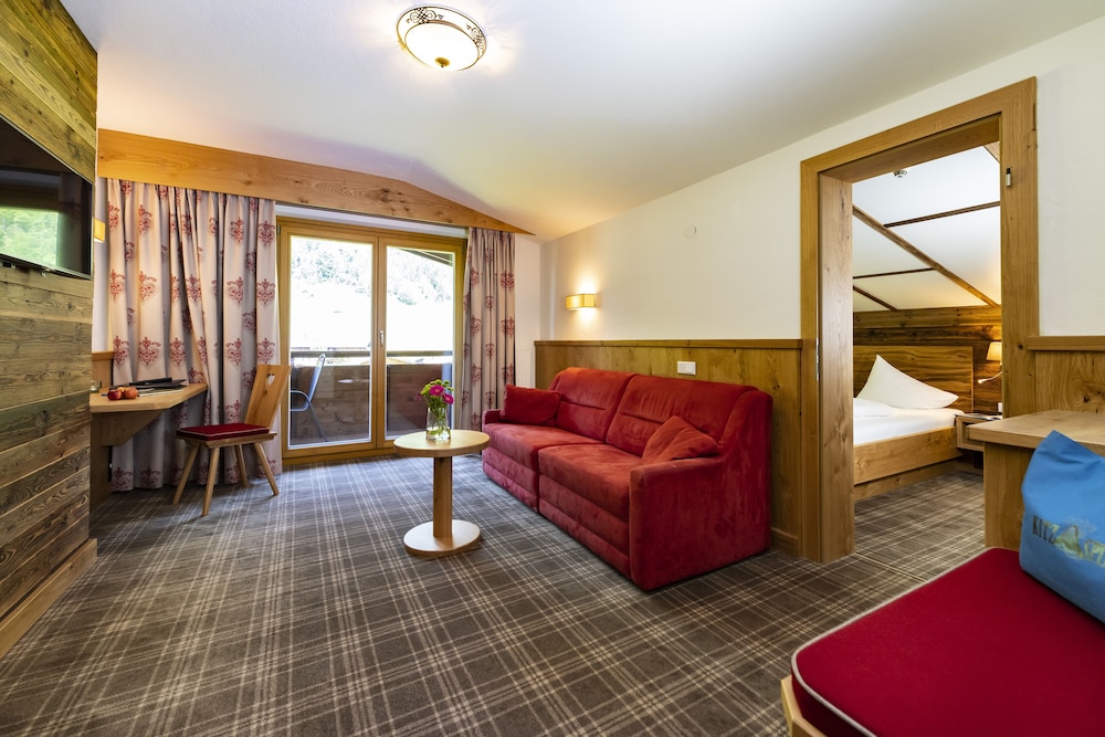 Family Suite, 1 Bedroom, Mountain View, Mountainside (Spielberg) photo 1