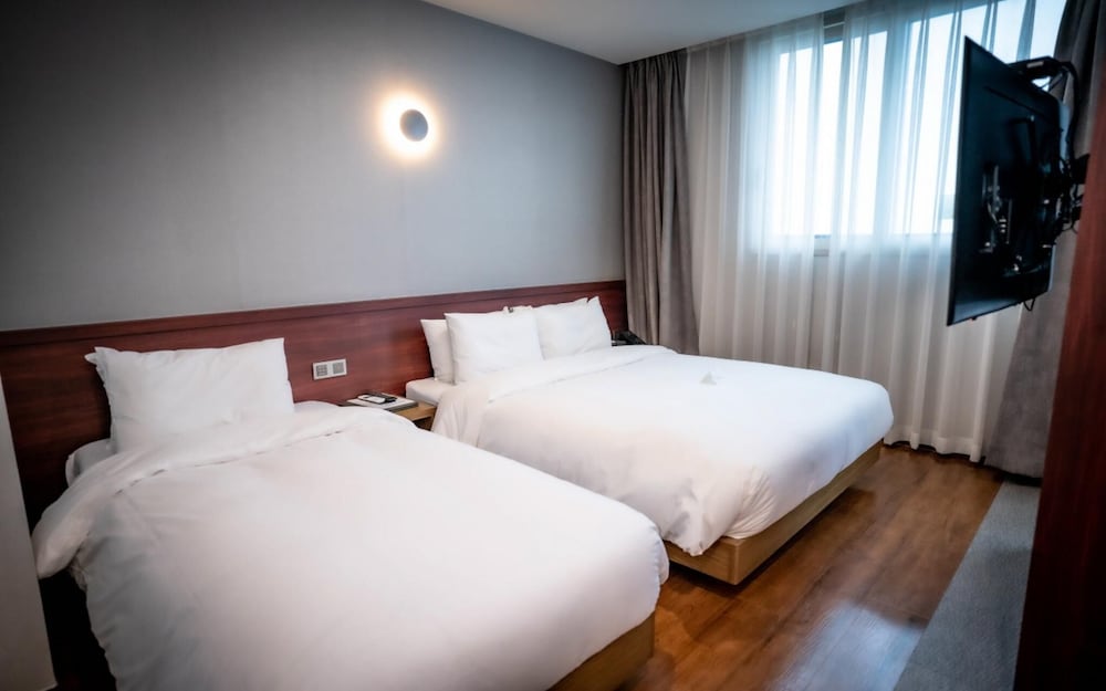 Room (Ocean Family (Breakfast PKG for 2 Net) - Photo 6