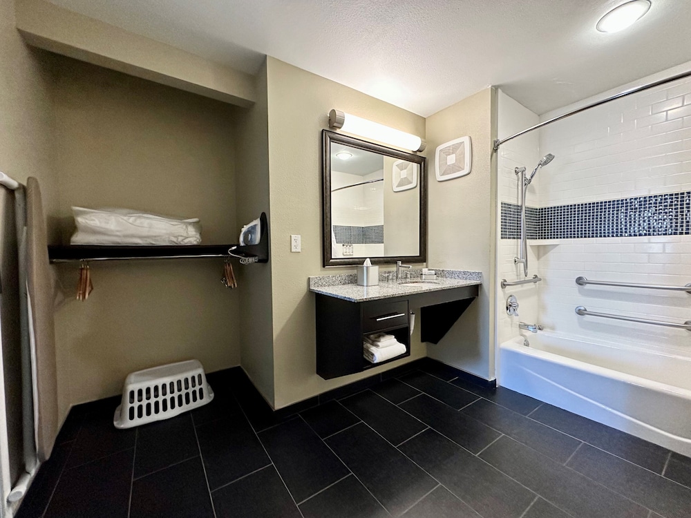 Staybridge Suites Carlsbad/San Diego by IHG, Photo 8