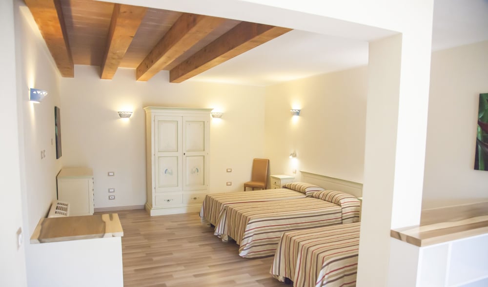 Junior Suite - Photo 8