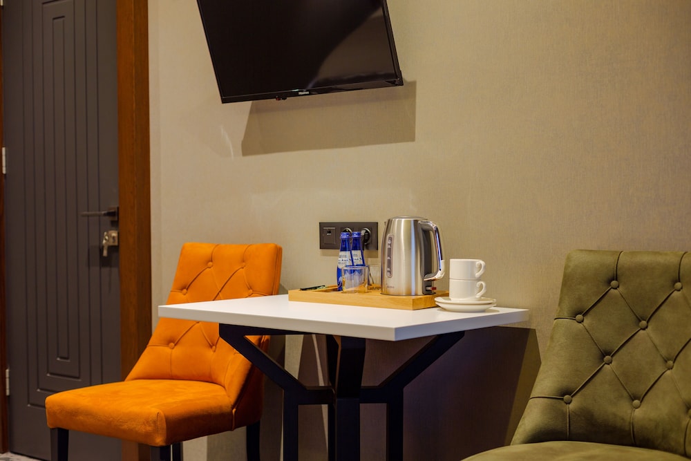 Deluxe Double Room - Photo 18