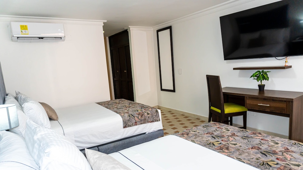 Superior Double or Twin Room - Photo 3