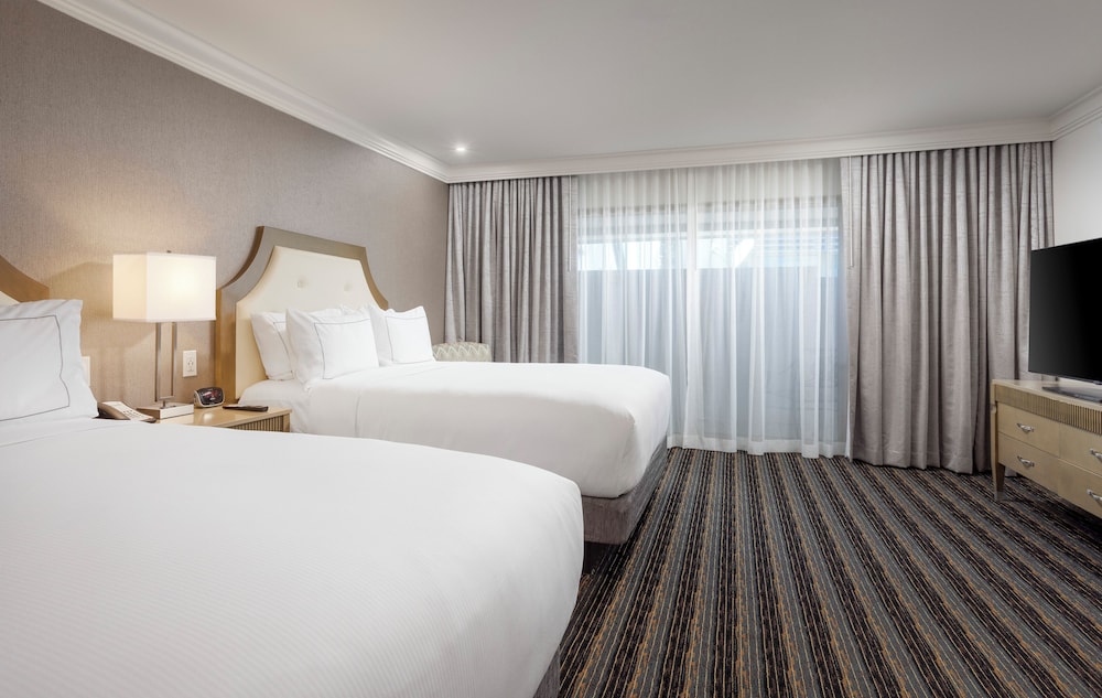 Junior Suite, 2 Queen Beds