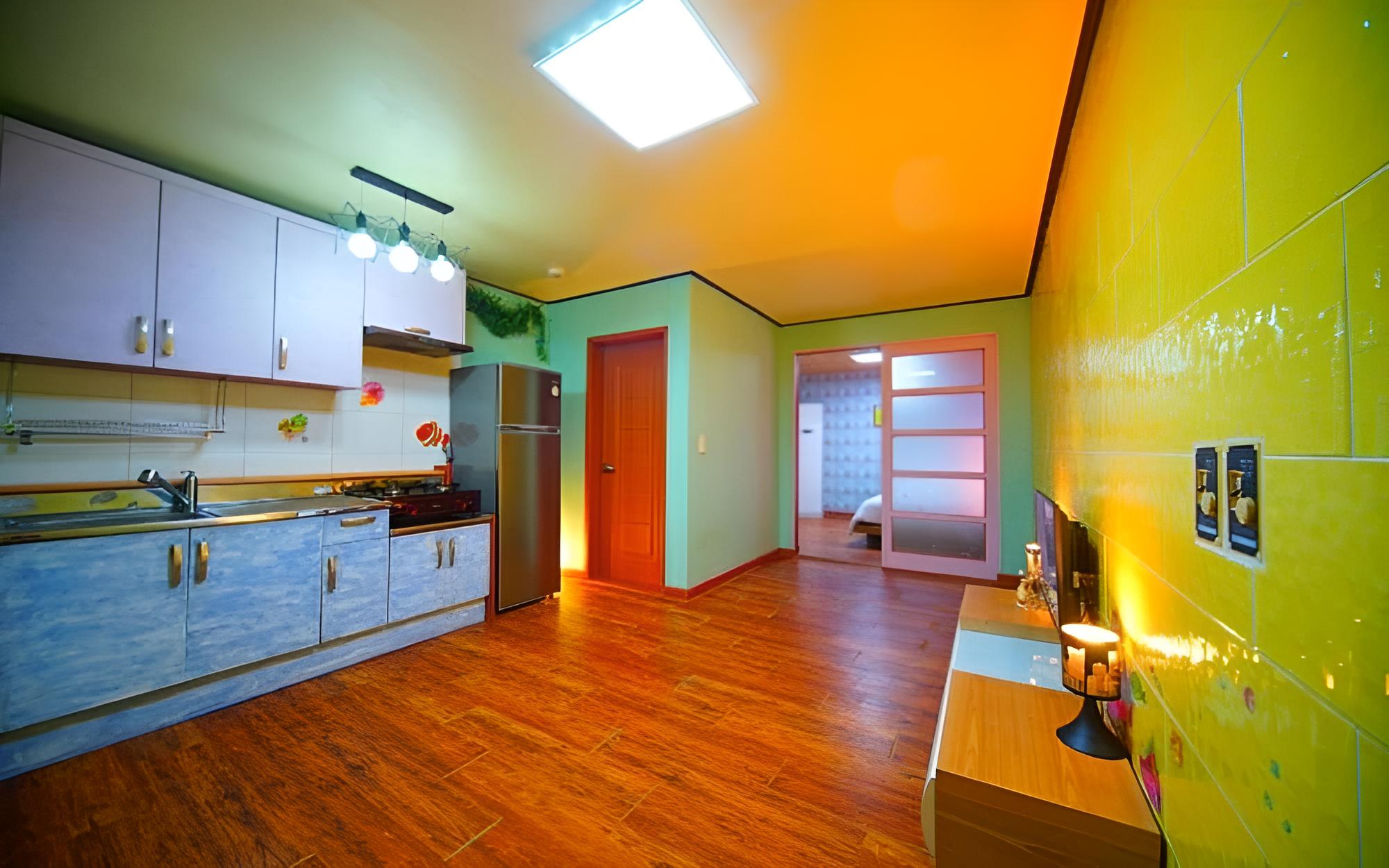 Room (C wing 101) photo 2