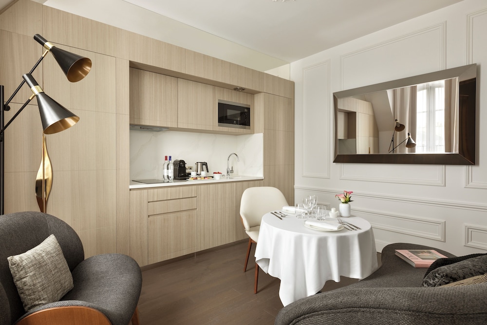 Duplex, Terrace (Montmartre) photo 3