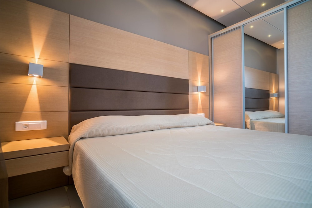 Superior Suite, Sea View (For 2)