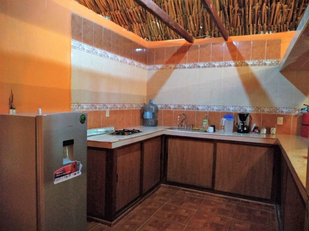 Family Cabin, 1 Bedroom, Ensuite photo 3