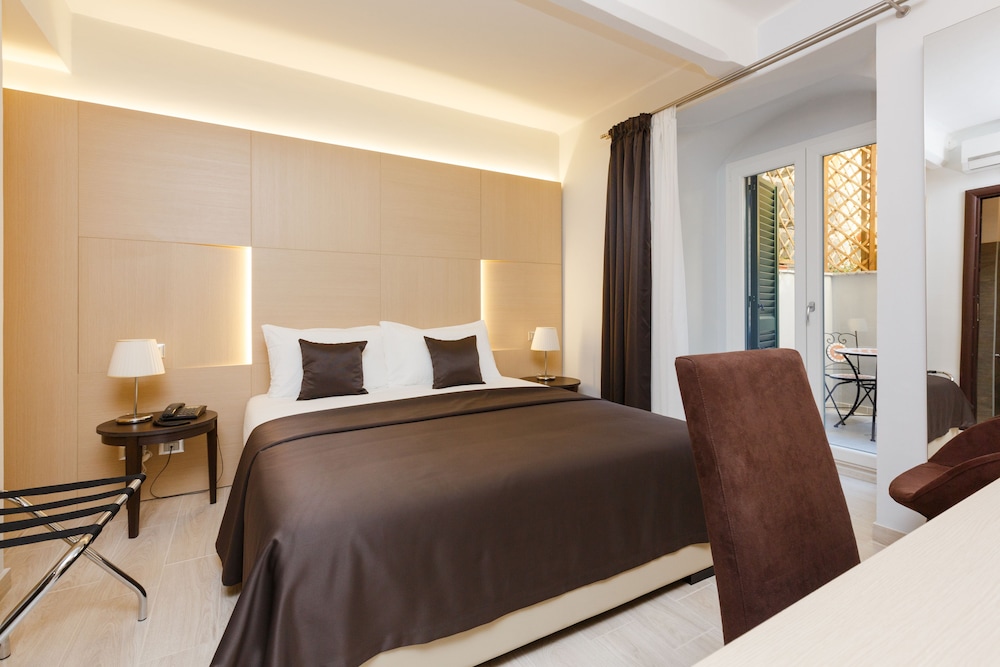 Superior Double Room, Balcony, Garden View photo 3