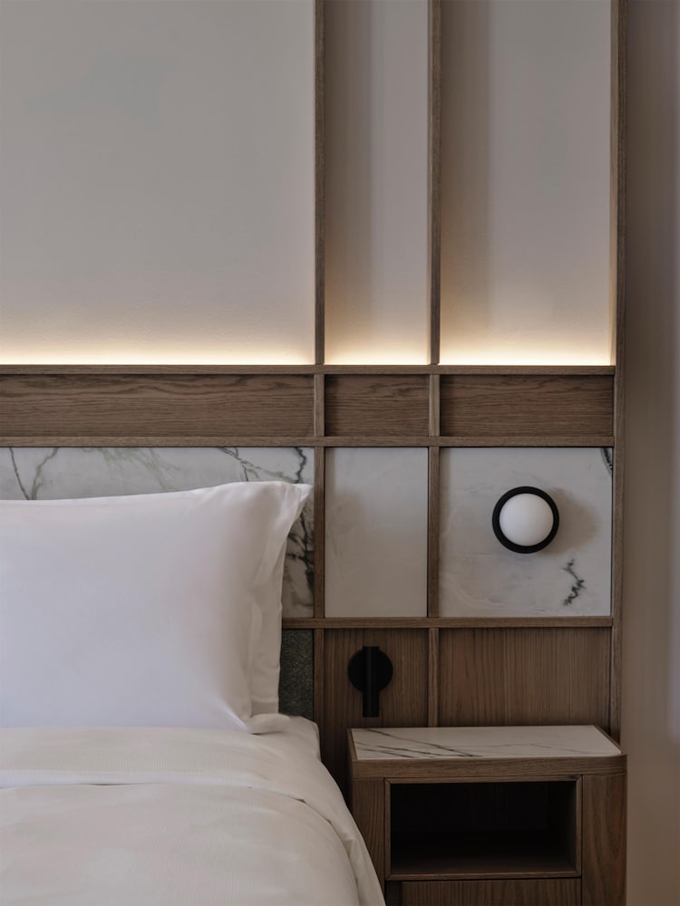 Active Suite - Photo 14