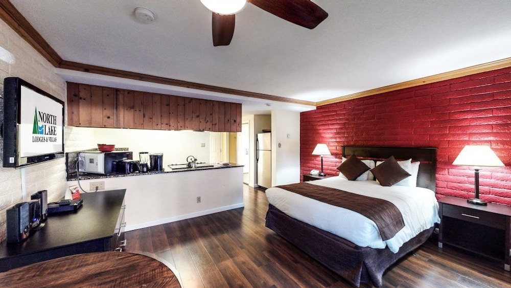 Standard Studio, 1 Queen Bed, Kitchen, Mountainside photo 1