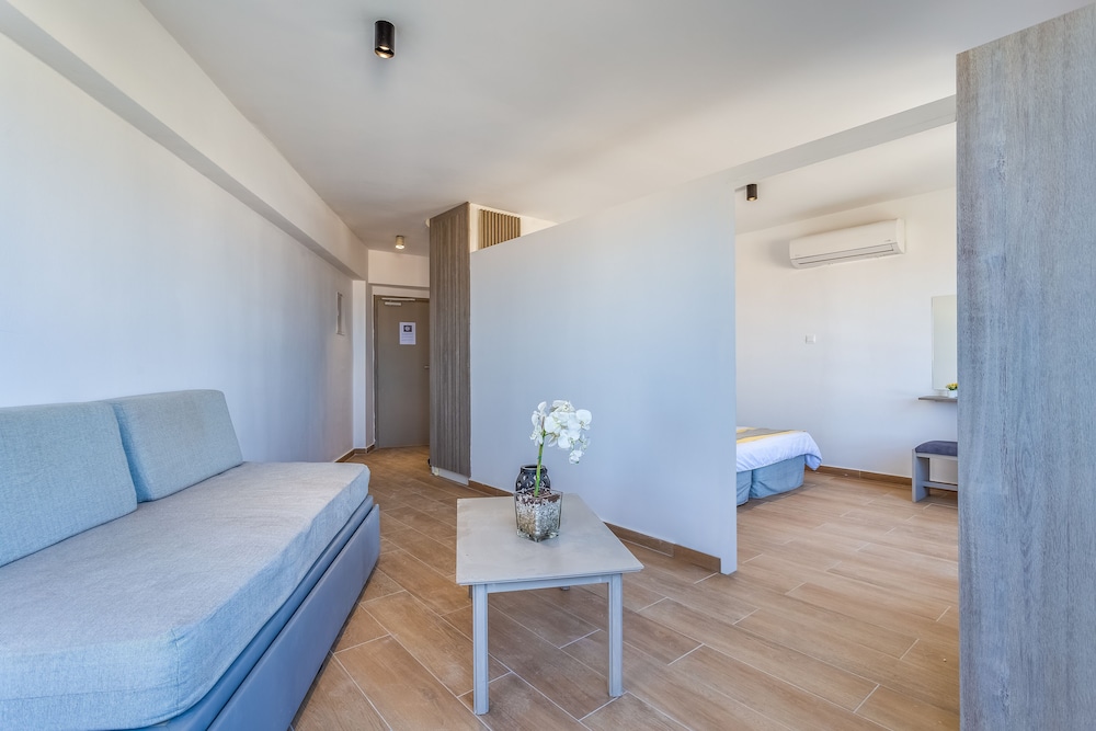 Family Apartment (Promo - Free Waterpark Entrance), photo 6