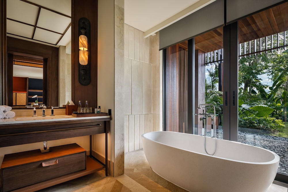 Executive Suite, Sea View photo 2
