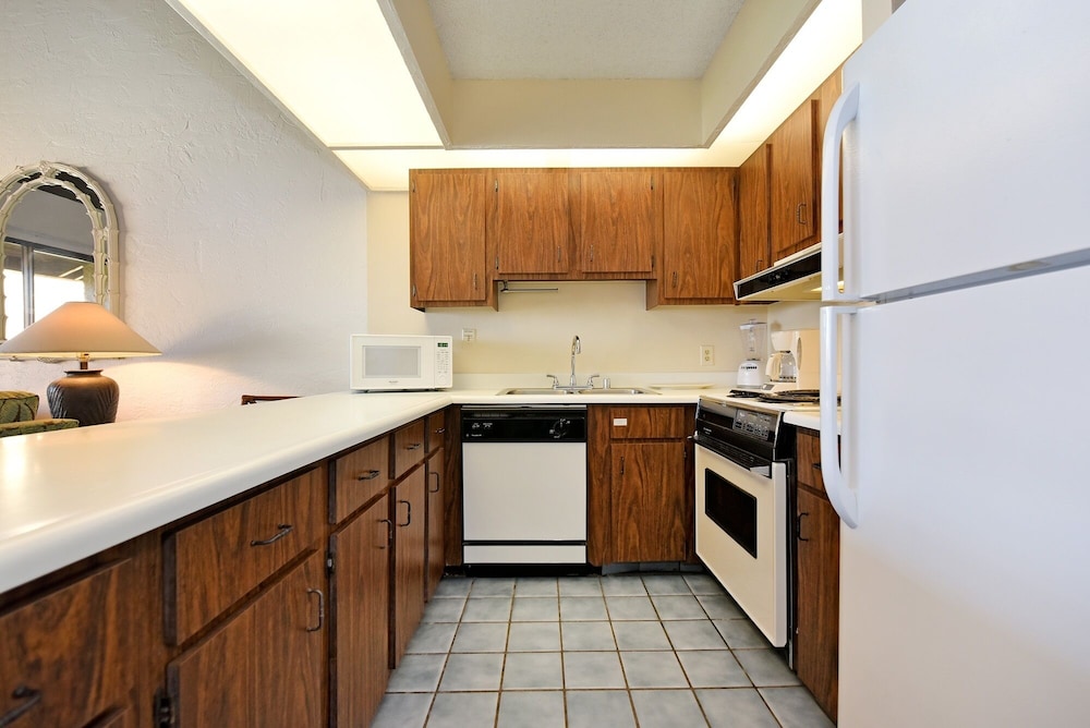 Condo, 3 Bedrooms photo 3