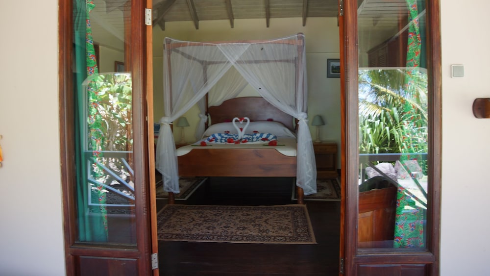 Romantic Double Room, 1 Queen Bed, Balcony, Ocean View