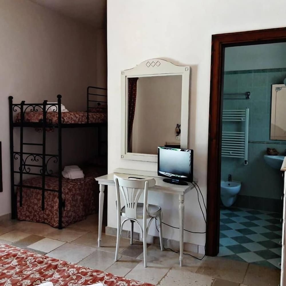Quadruple Room (Ulivo) photo 3