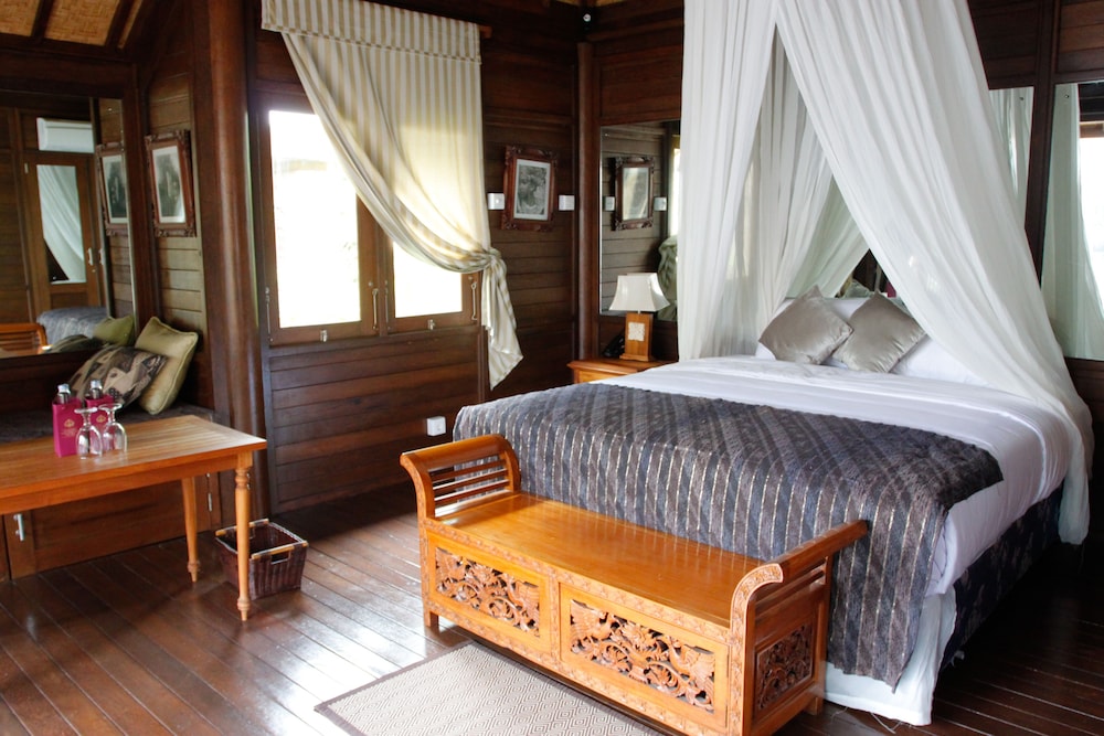 Romantic Villa, 1 Bedroom - Photo 2