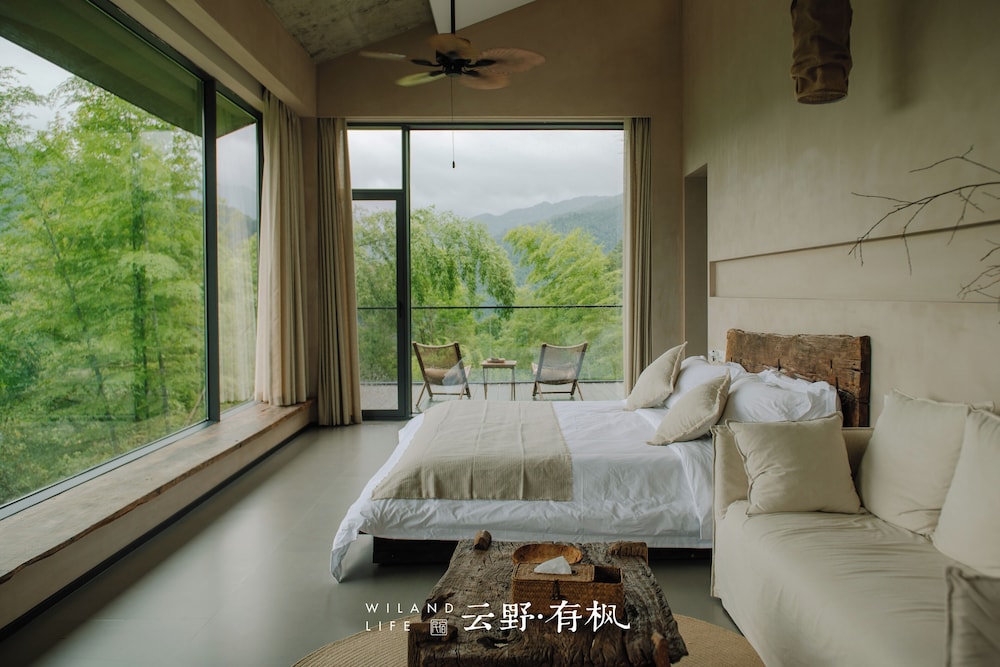 Comfort Double Room, Patio, Valley View