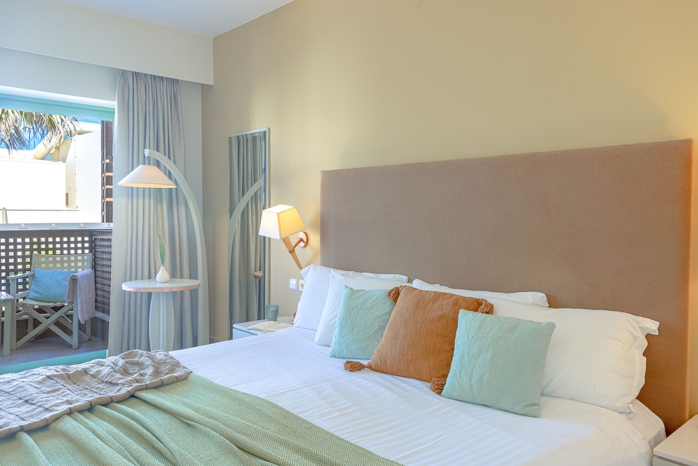Standard Room, Garden View - Photo 1