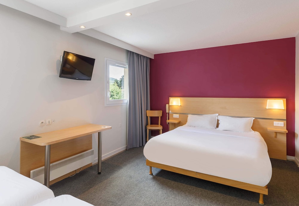 Quadruple Room, Non Smoking photo 3
