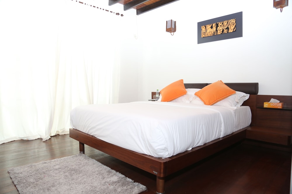 Deluxe Double Room Single Use