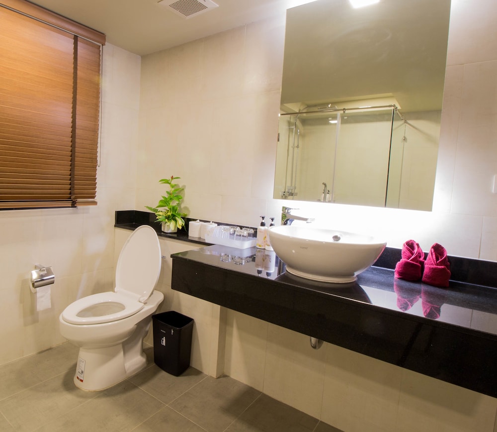 3 Bedrooms Premier Suite - Photo 7