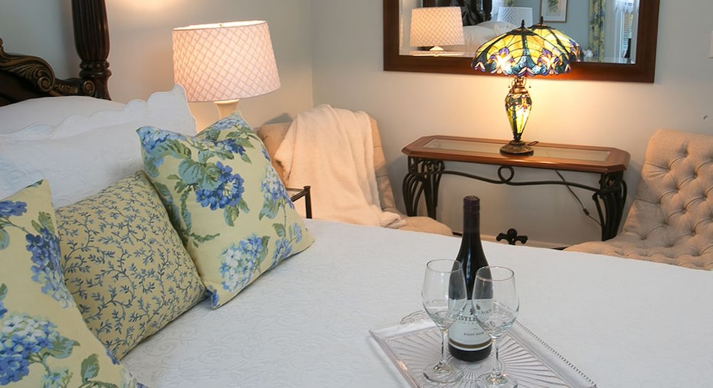 Premium Double Room, 1 Queen Bed photo 2