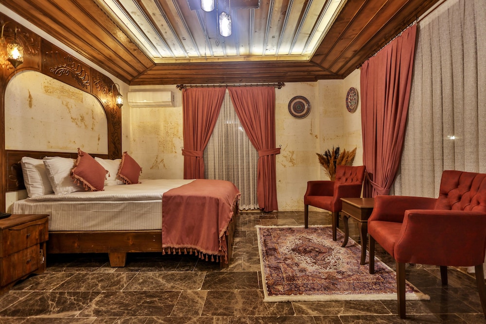 Deluxe Room (Private Garden) - Photo 14