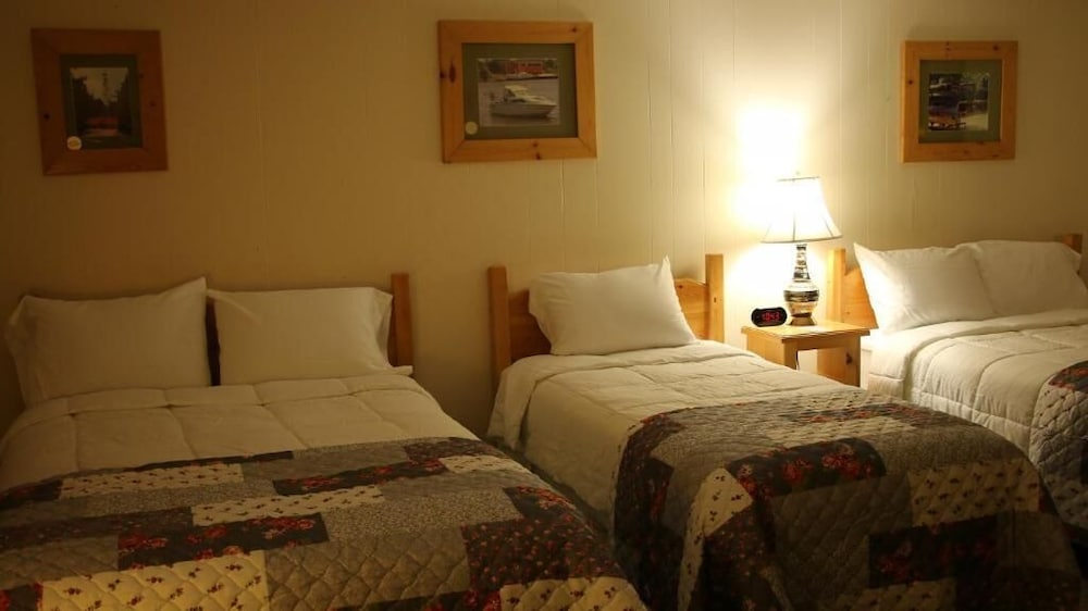 Family Triple Room photo 2