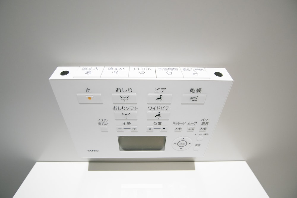 Smart Capsule Room, Female Only - Photo 11