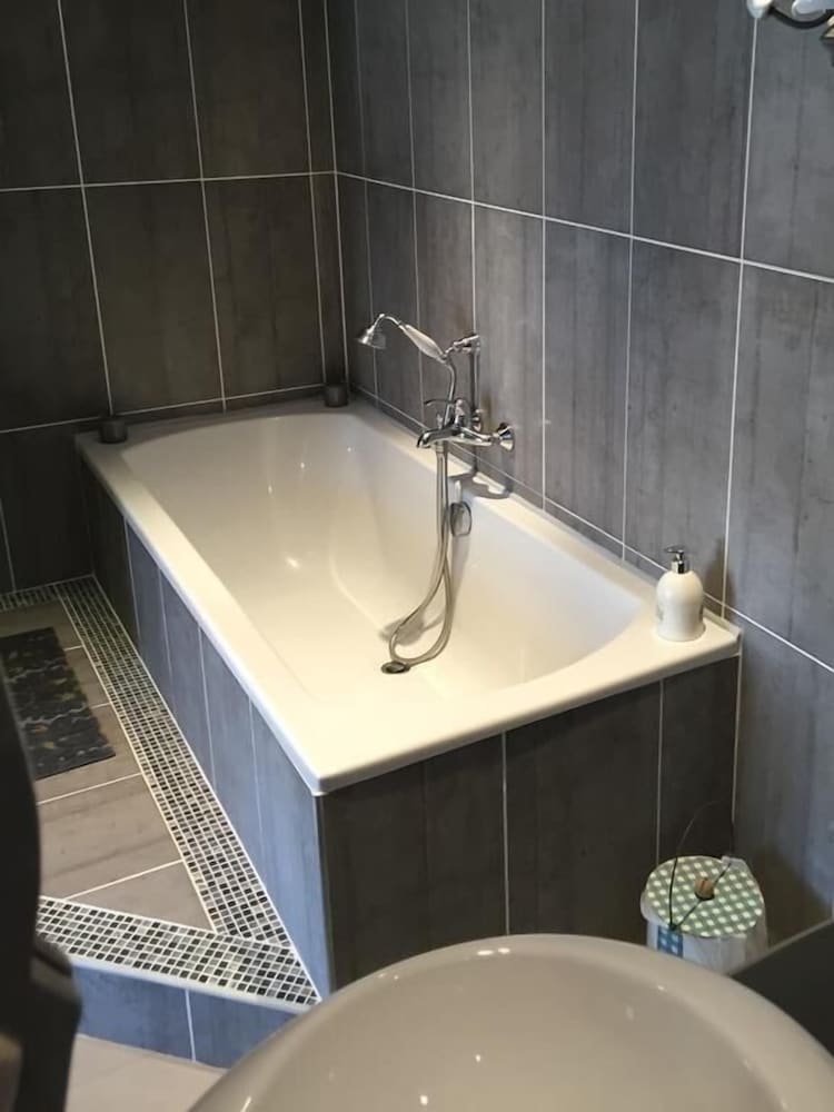 Comfort Double or Twin Room (Amour) - Photo 4