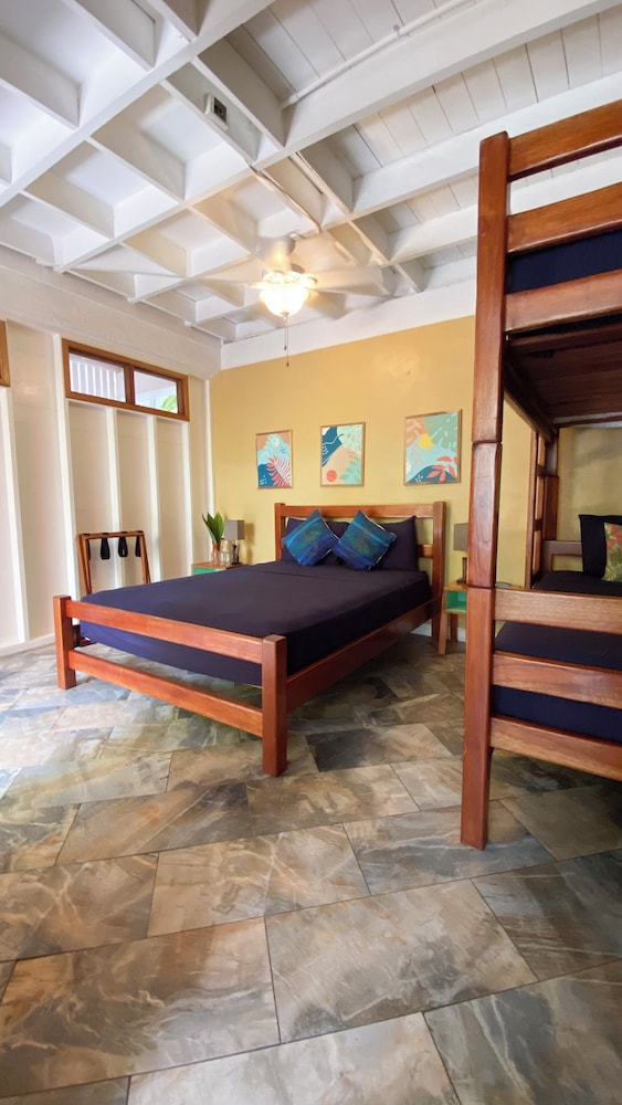 Family Triple Room, Garden View, Garden Area photo 3