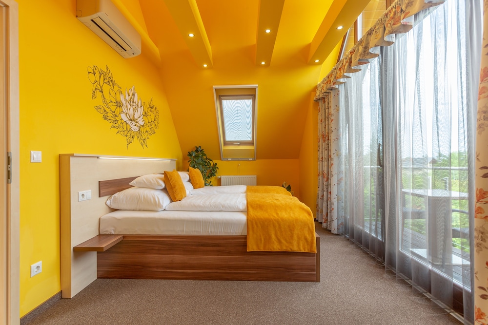 Family Suite photo 1