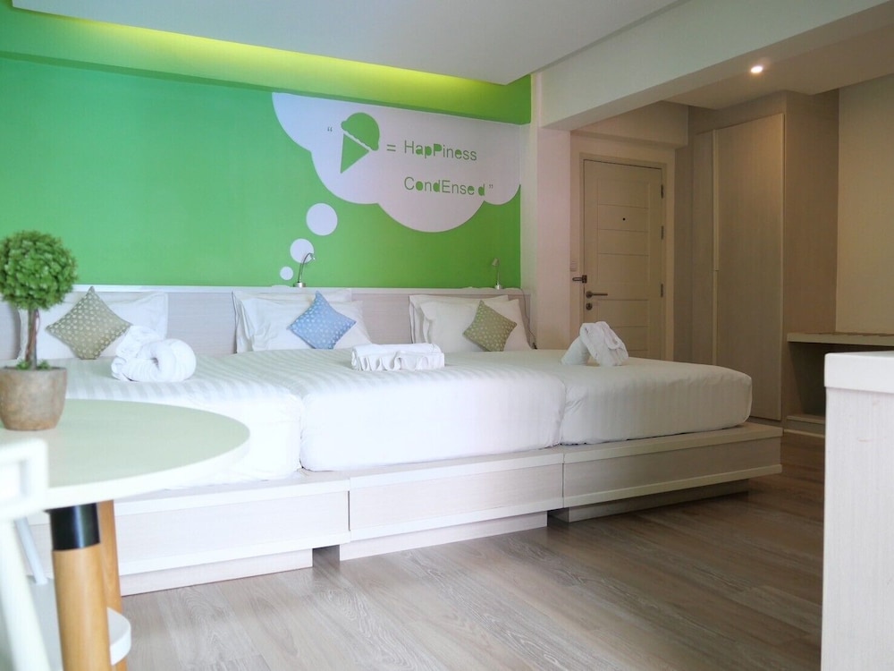 Deluxe Triple Room - Photo 11
