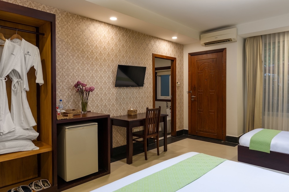 Deluxe Twin Room photo 3
