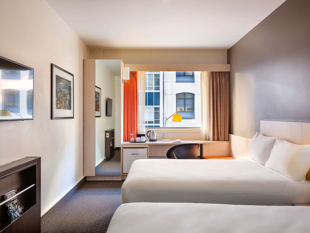 Standard Double Room, 2 Double Beds - Photo 4