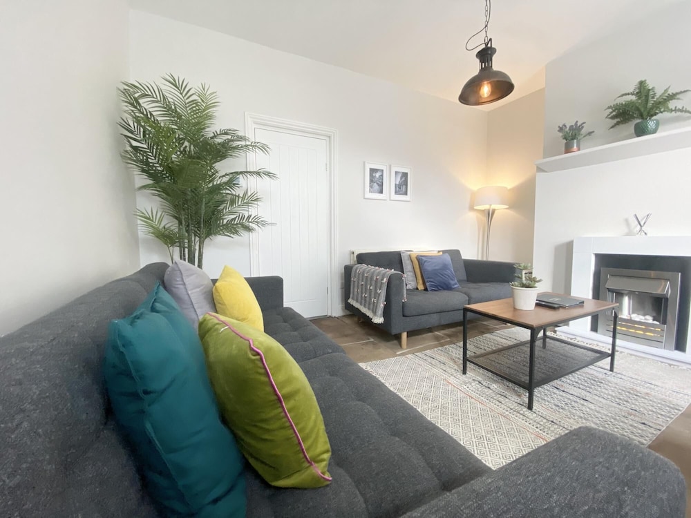 Apartment photo 1