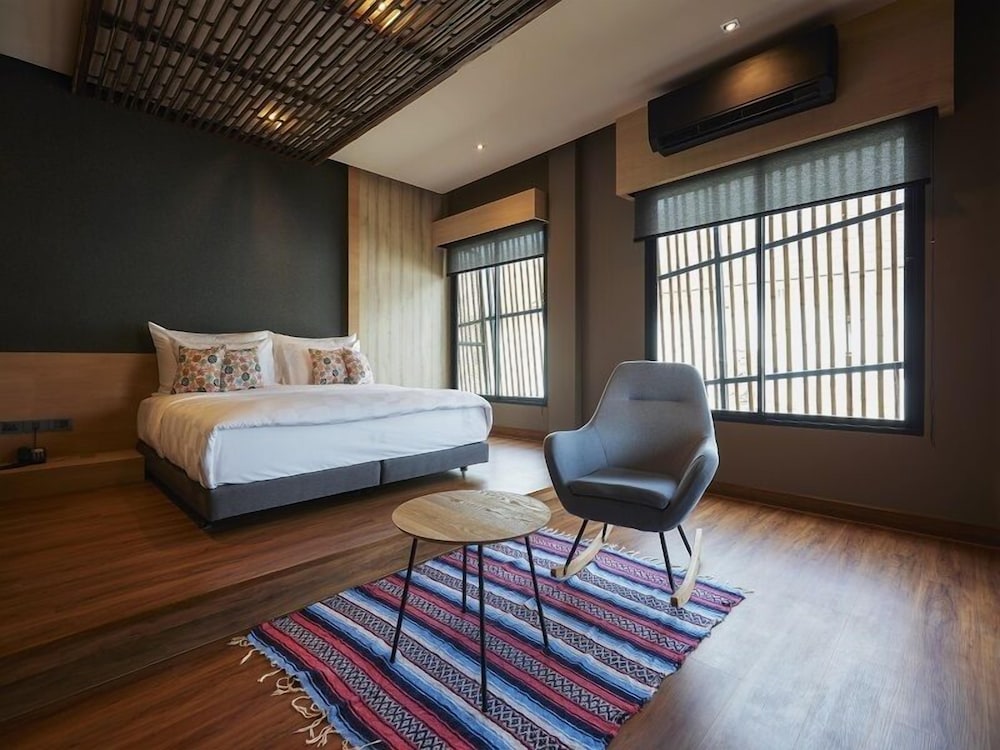 Deluxe Room - Photo 1