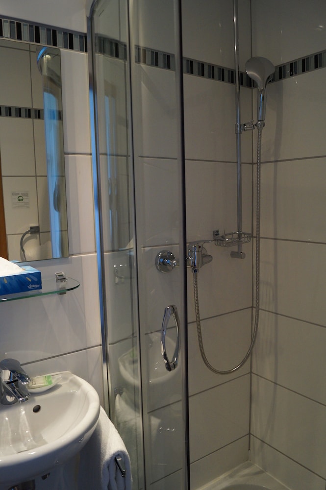 Standard Single Room, 1 Twin Bed, Non Smoking, Hill View photo 2
