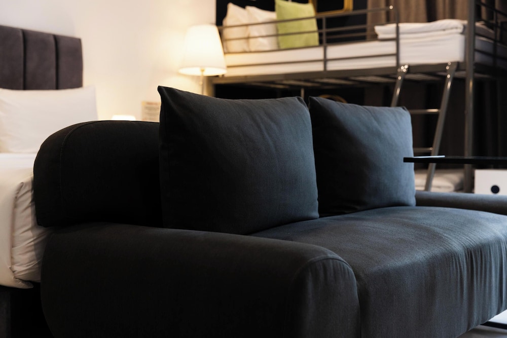 Family Room - Photo 13